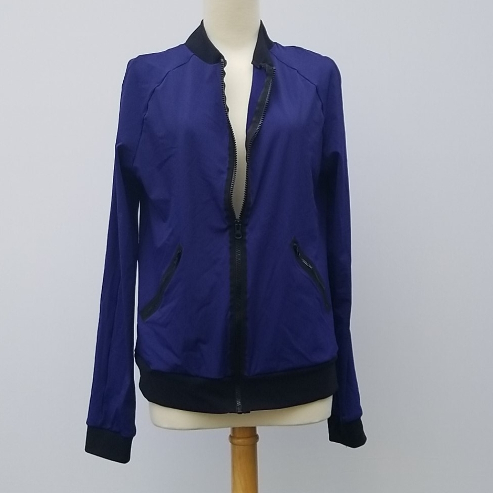 ULTRACOR Lightweight Jacket